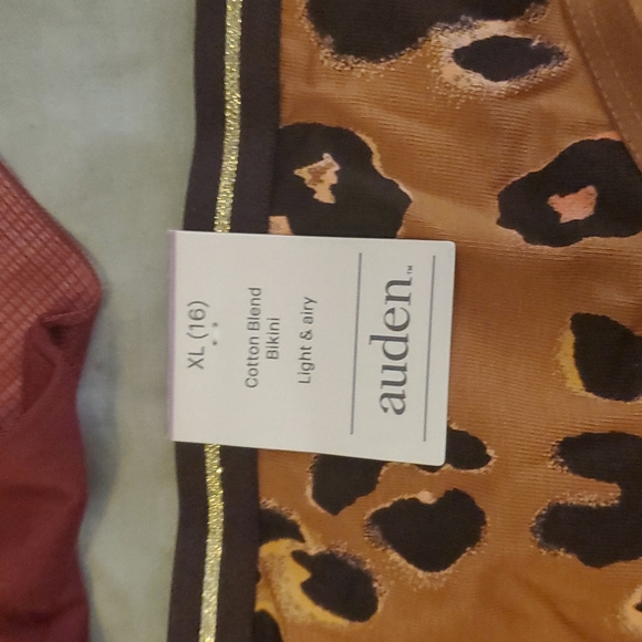 2 pairs of Auden panties NWT Burgundy and animal gold print - Picture 2 of 5